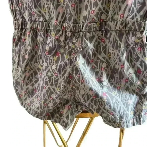 Peek - Picture 5 of 9